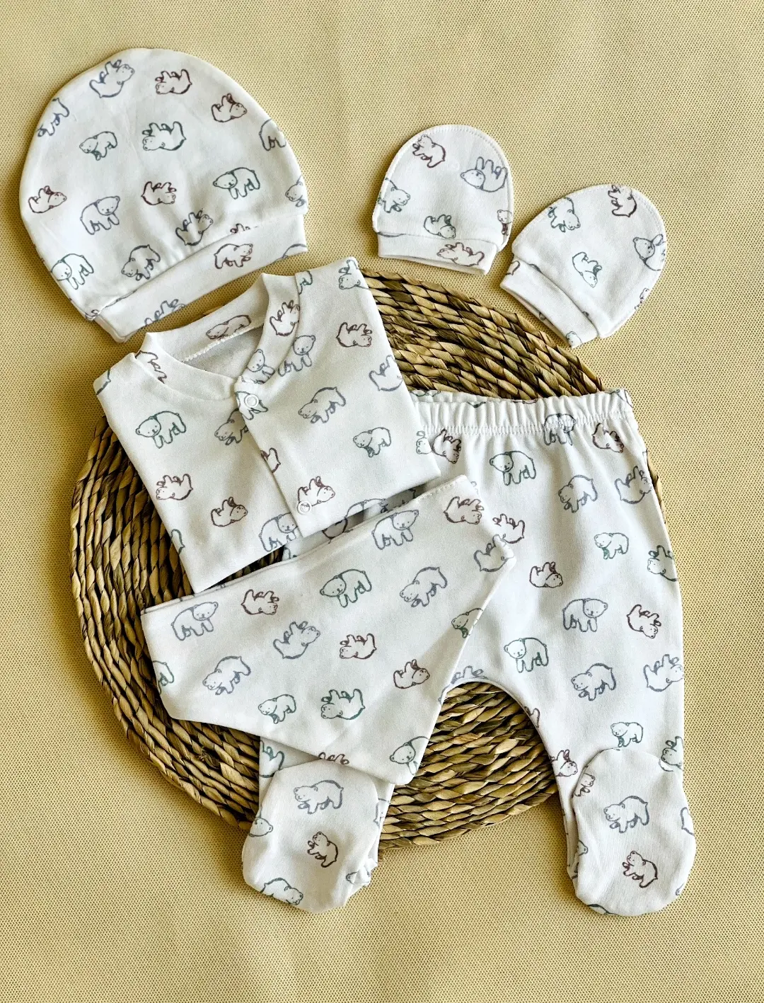 لباس بیمارستانی نوزاد ترک