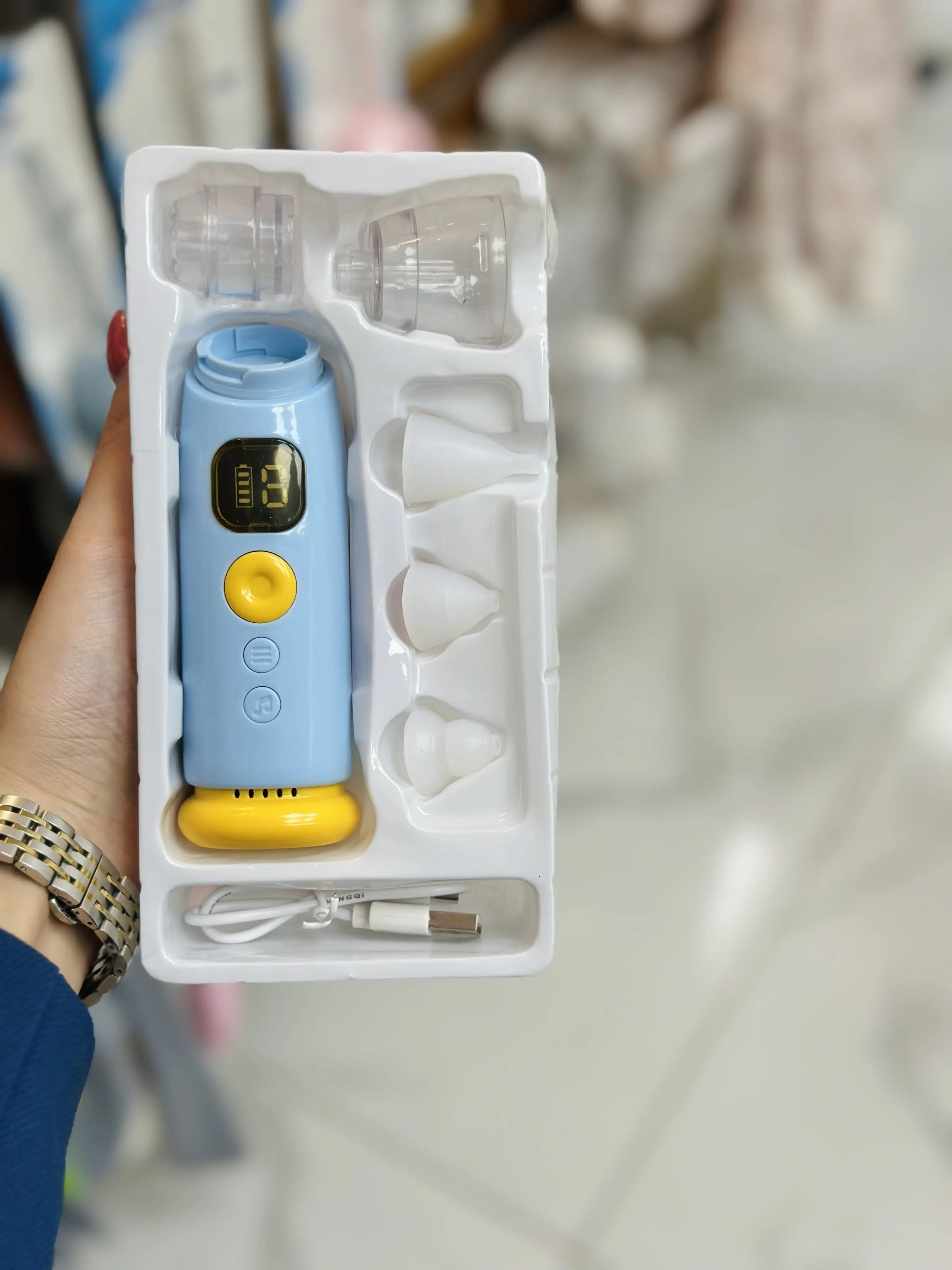 پوآربینی برقی nasal aspirator