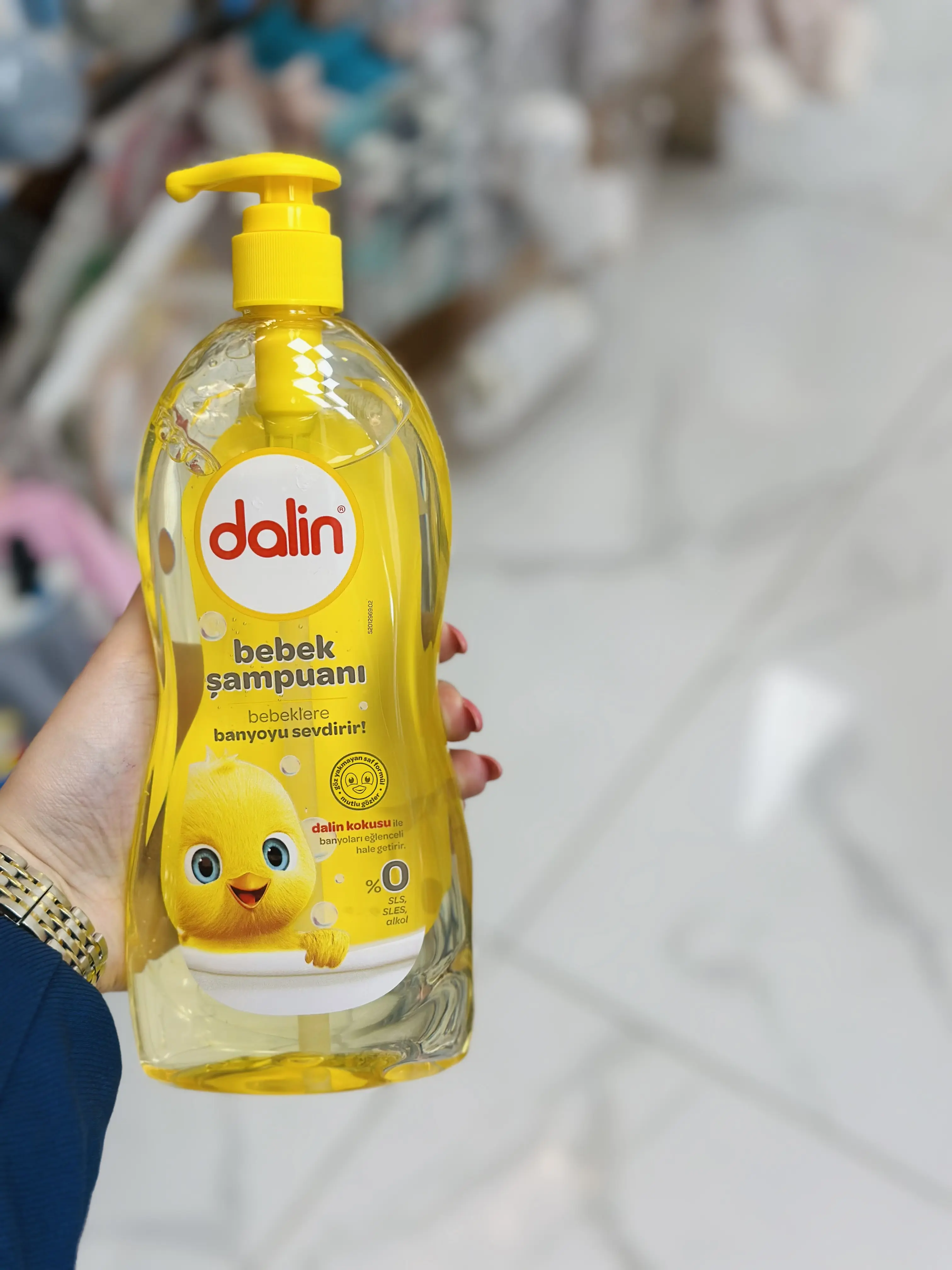 شامپو سر و بدن دالین dalin