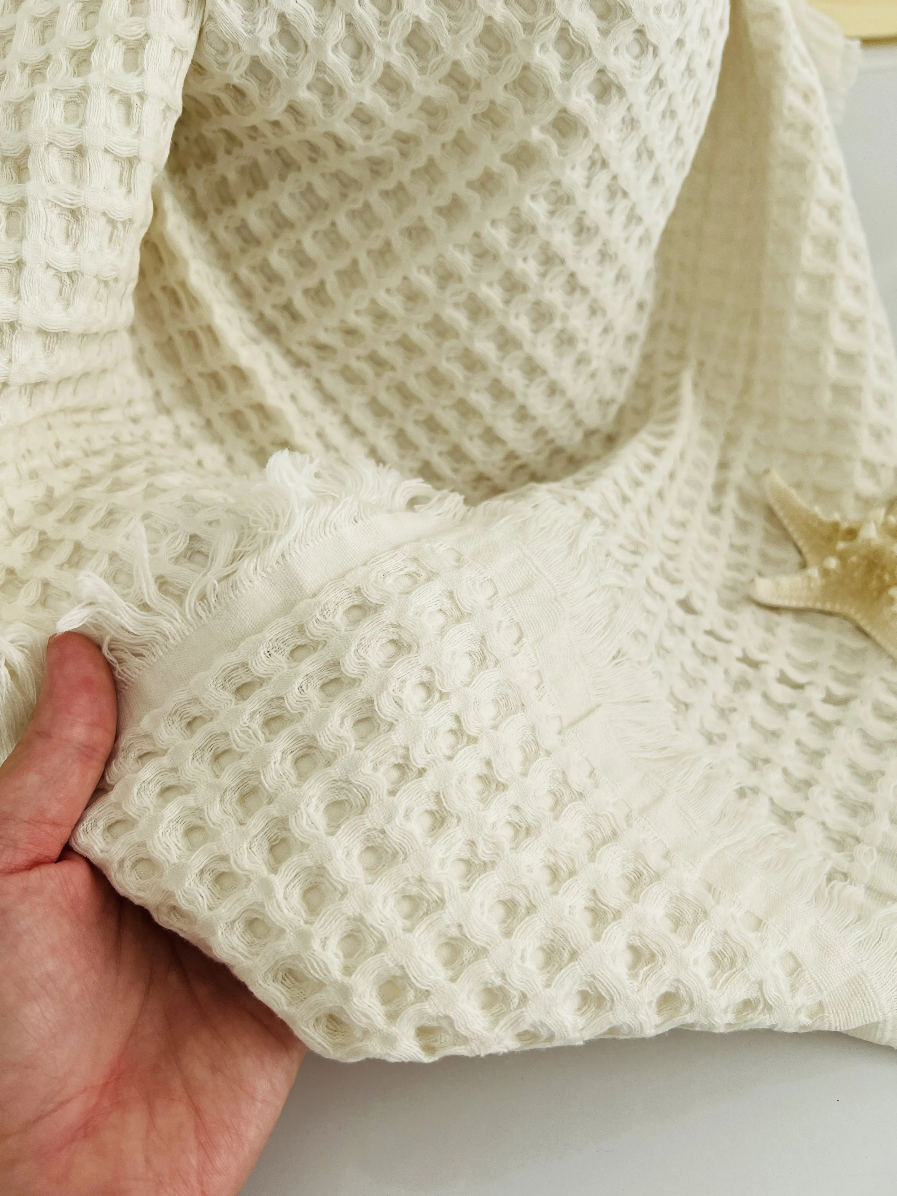 پتو دورپیچ نوزادی چهار فصل پارچه پیکه ترک طرح اندی واوا andywawa