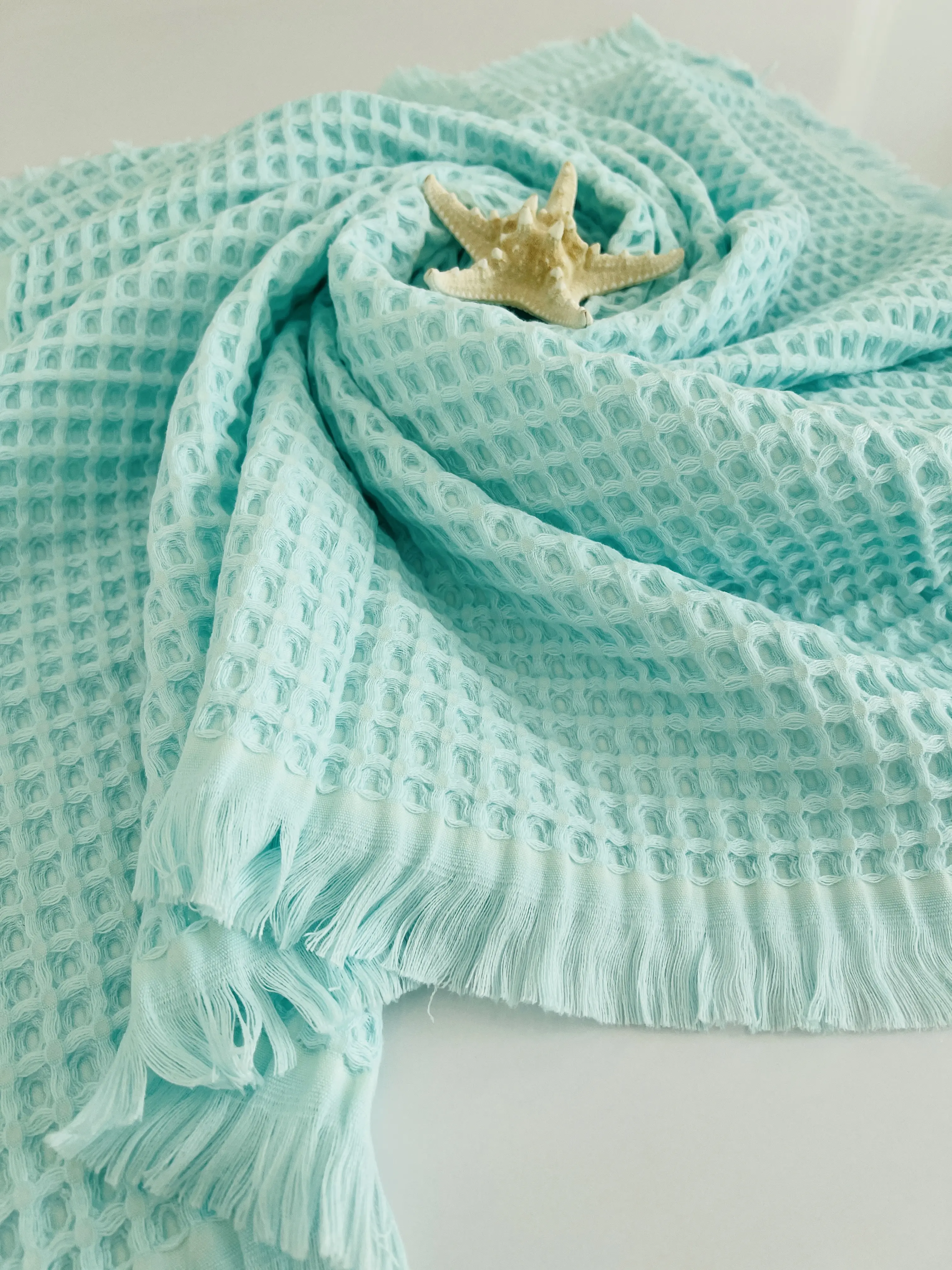 پتو دورپیچ نوزادی چهار فصل پارچه پیکه ترک طرح اندی واوا andywawa