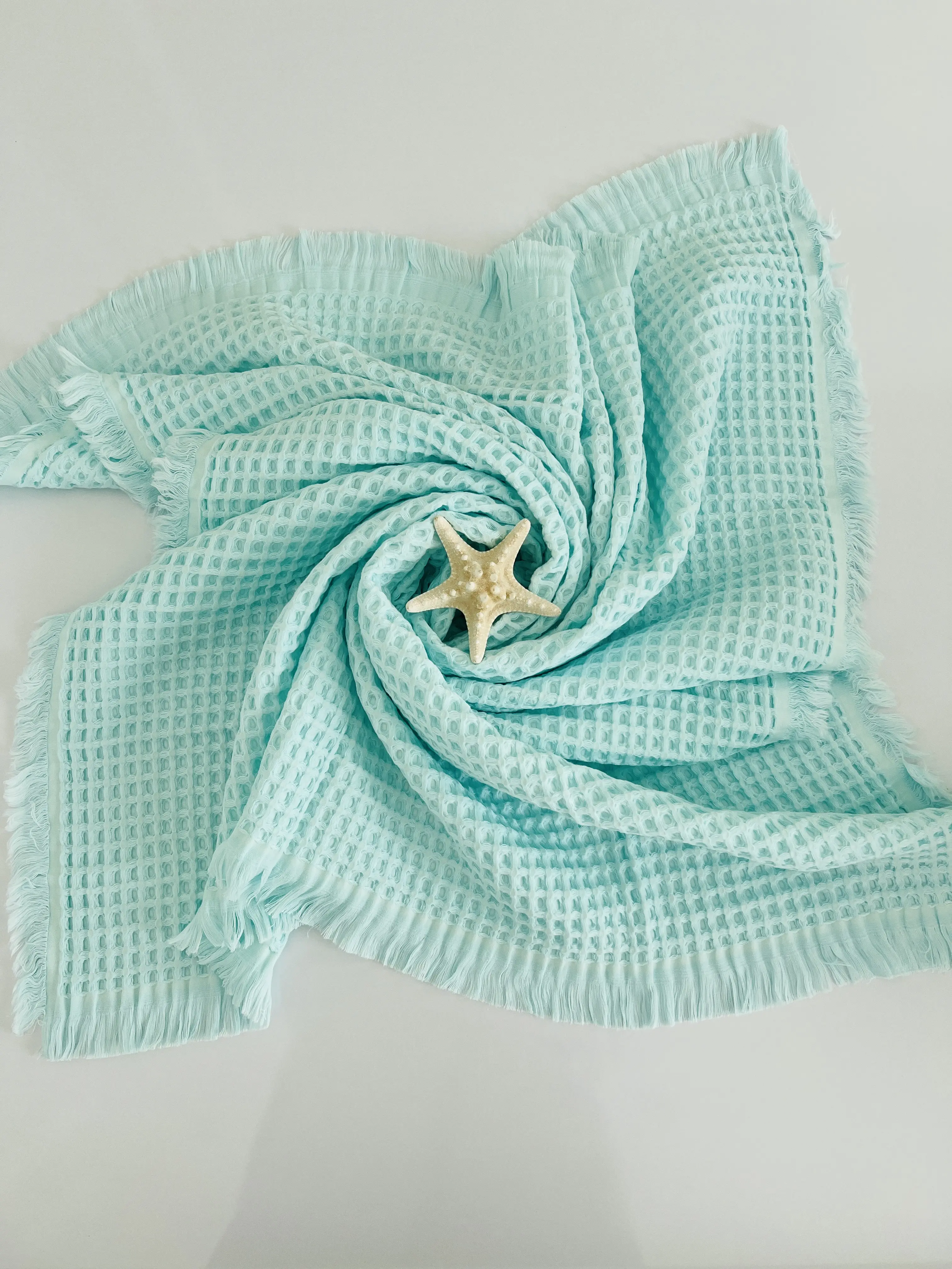 پتو دورپیچ نوزادی چهار فصل پارچه پیکه ترک طرح اندی واوا andywawa