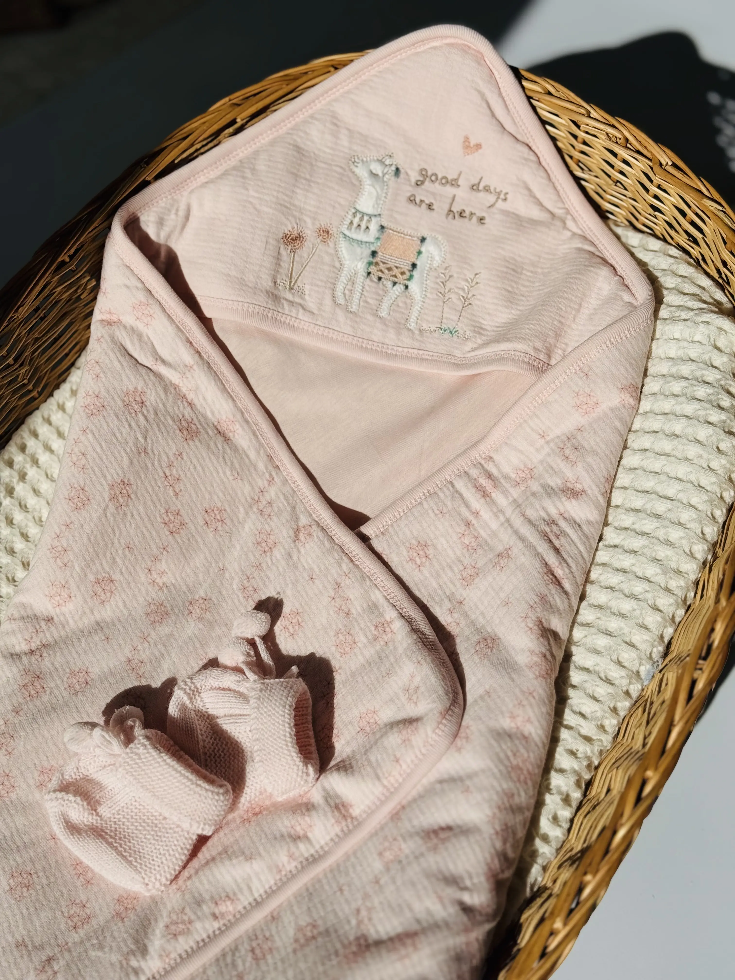 پتوی کلاهدار bebessi (آنابابا)