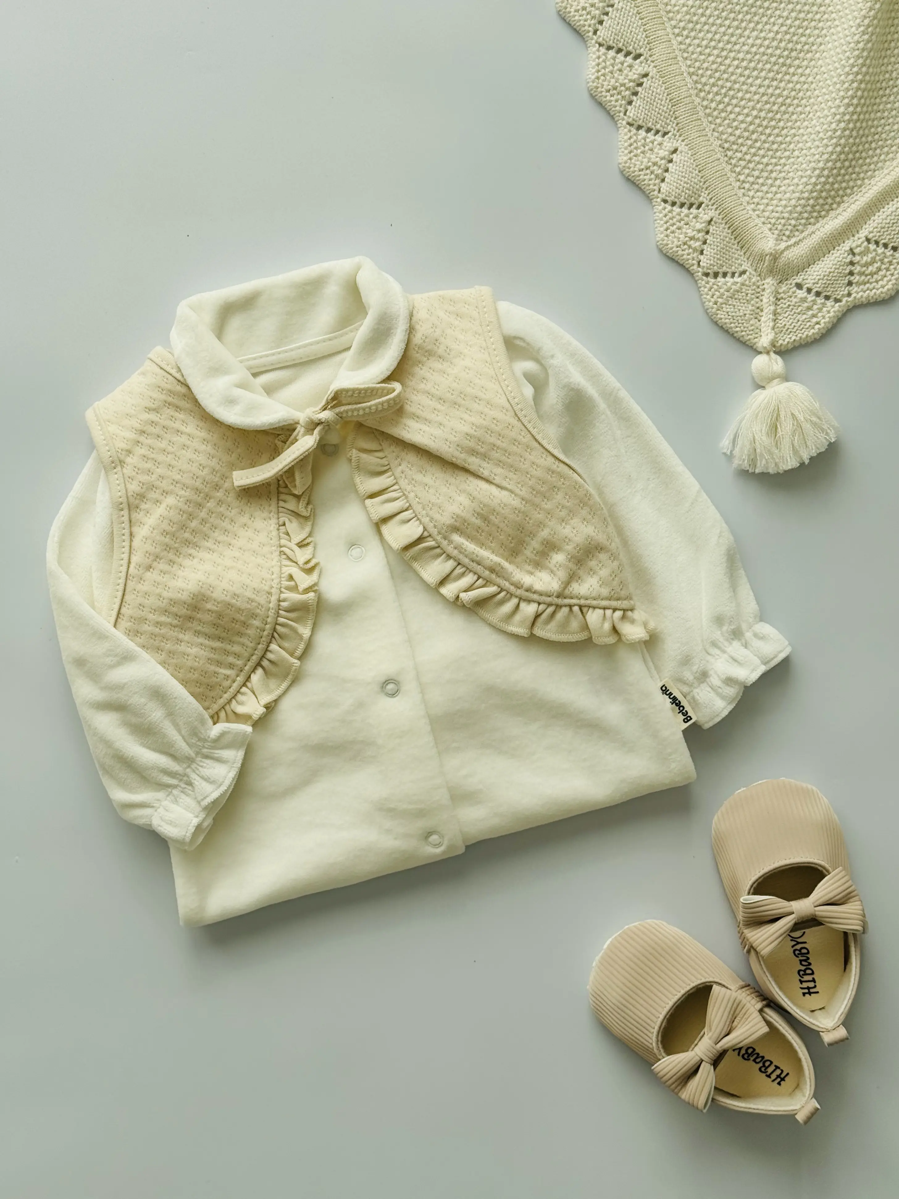 سرهمی مخمل دوتیکه ژیله دار برند Bebelinna