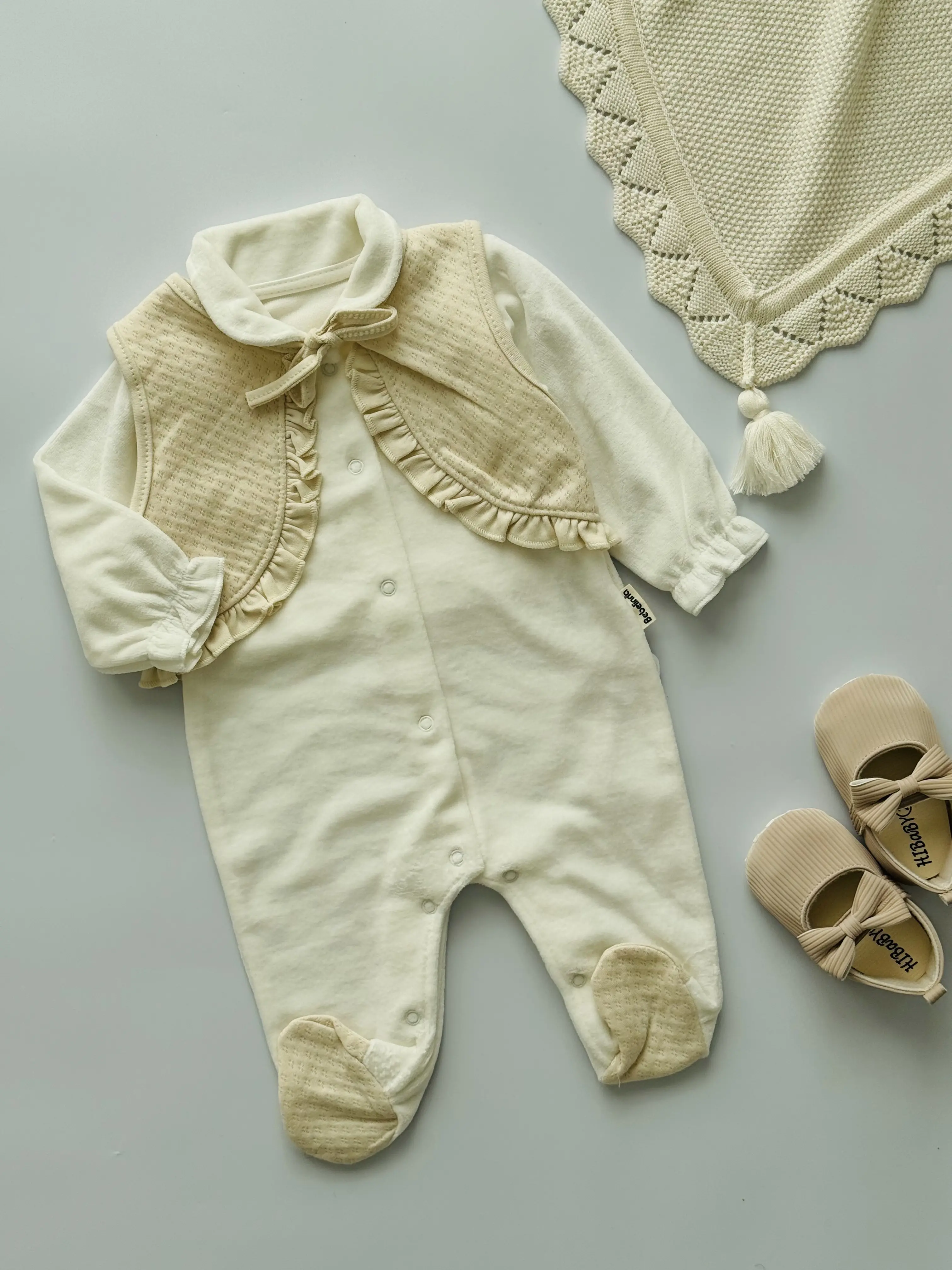 سرهمی مخمل دوتیکه ژیله دار برند Bebelinna