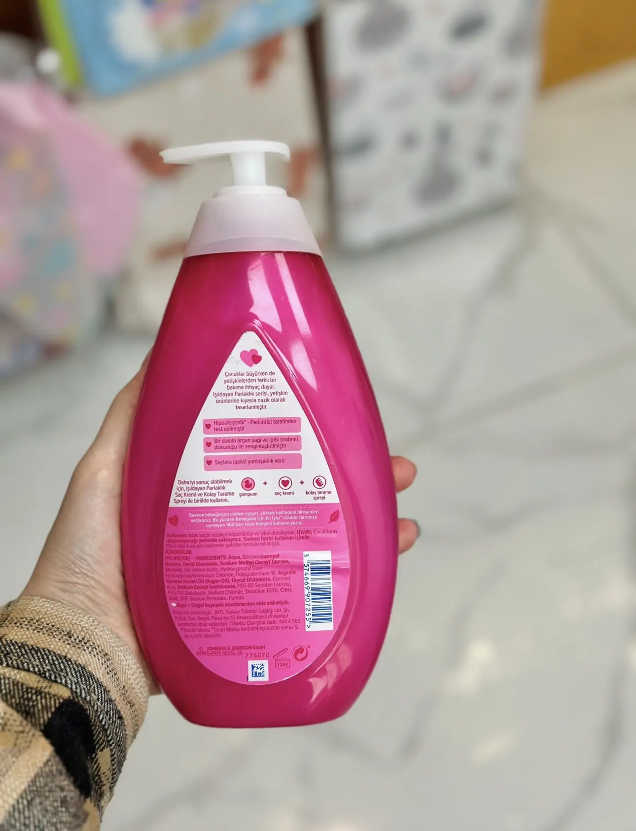 شامپو جانسون صورتی وارداتی